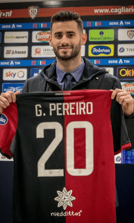 Gastón Pereiro con la maglia del Cagliari