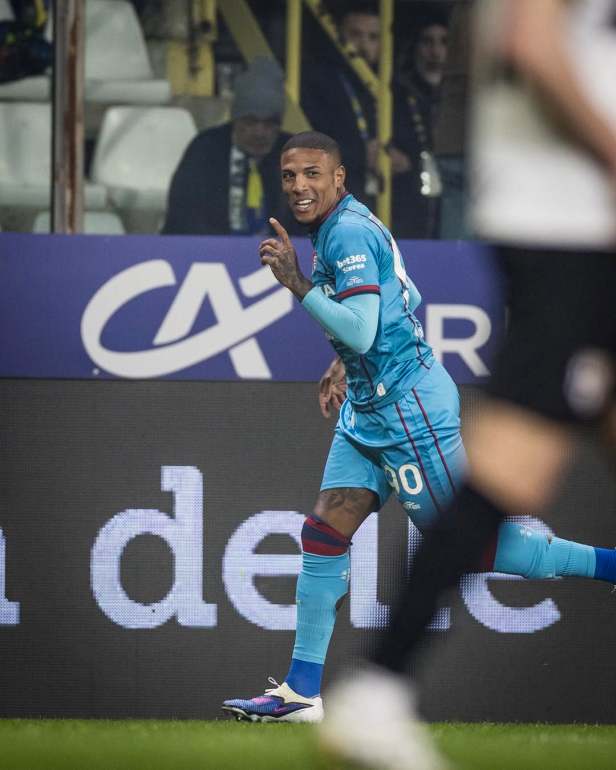 Michael Folorunsho (Ph. Facebbok Cagliari Calcio)